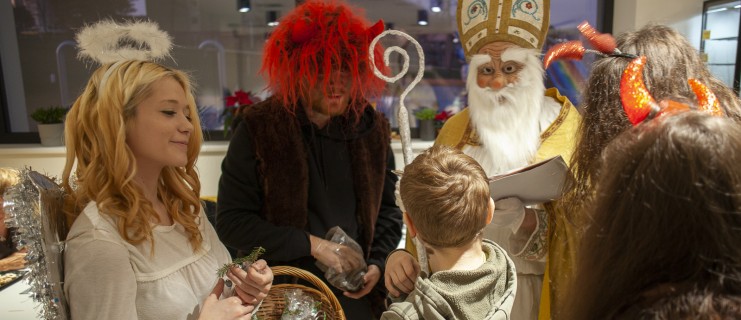 Mikulášská nadílka pro Dětský domov Valašské Meziříčí