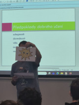 Fotogalerie Jak se efektivně učit – tematický workshop v městské knihovně s IT1. B, foto č. 1