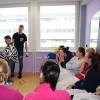 Fotografie 29789970-10156328348884837-3539090843394_original.jpg