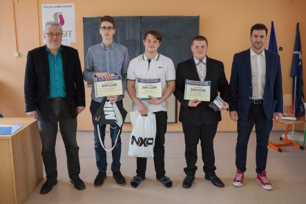 Foto k aktualitě 41. ROČNÍK SOČ - ŠKOLNÍ KOLO