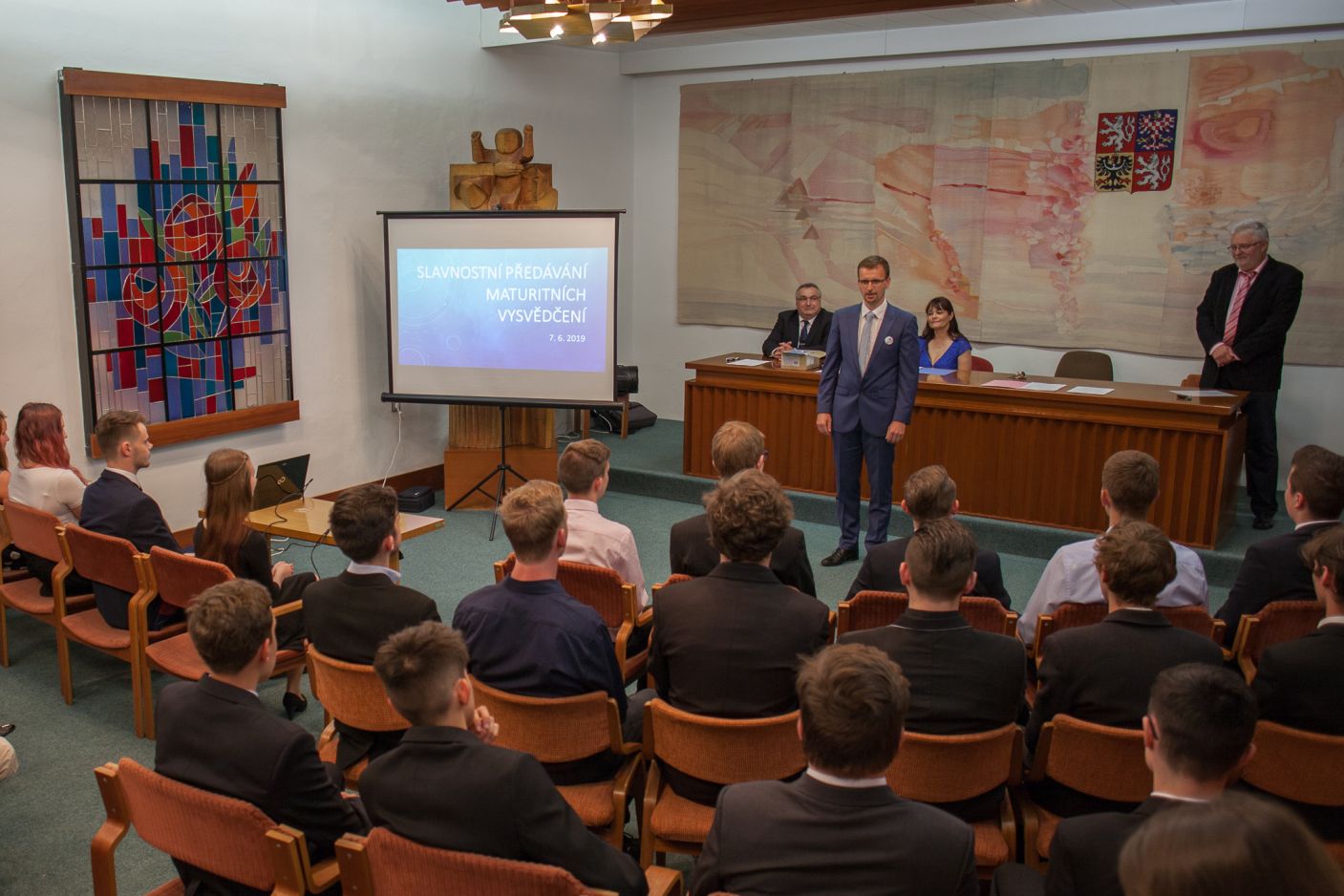  Předávání maturitních vysvědčení třídy ZI4B