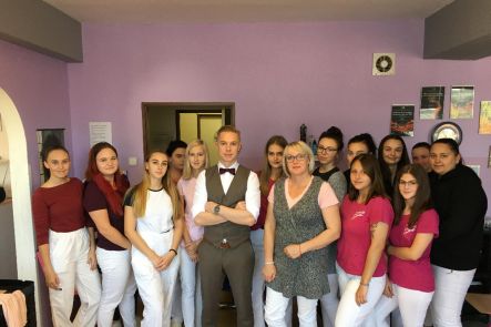 Foto k aktualitě Holičské školení na SŠIEŘ