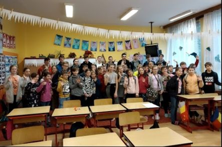 Foto k aktualitě Naši žáci byli součástí finanční gramotnosti na ZŠ 5. května