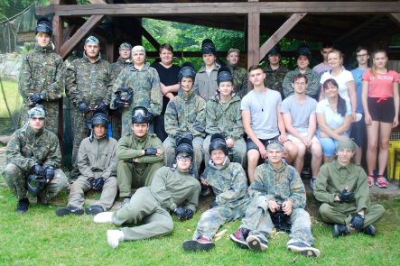 Foto k aktualitě  PAINTBALLOVÉ ŘÁDĚNÍ TŘÍDY IT2B