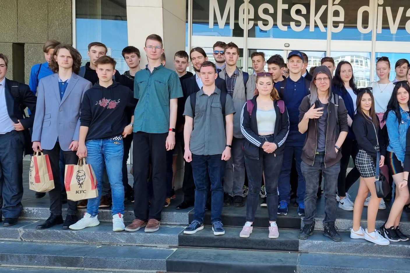  Setkání se Saturninem