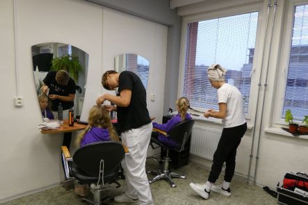 Foto k aktualitě  Účesy pro taneční skupinu Heart2Beat