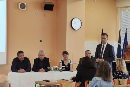 Foto k aktualitě  ZAMĚSTNAVATELÉ SOUČÁSTÍ VZDĚLÁVÁNÍ