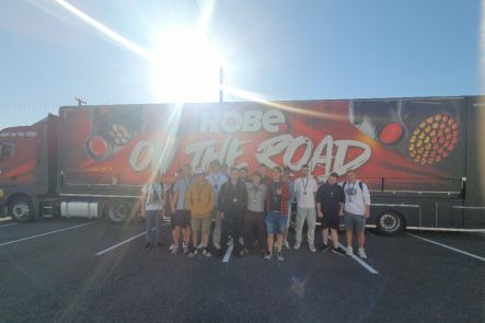 Foto k aktualitě IT4.C na odborné exkurzi v ROBE lighting s. r. o.