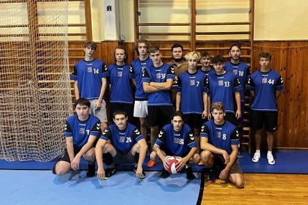 Foto k aktualitě  Okrskové kolo v odbíjené chlapců