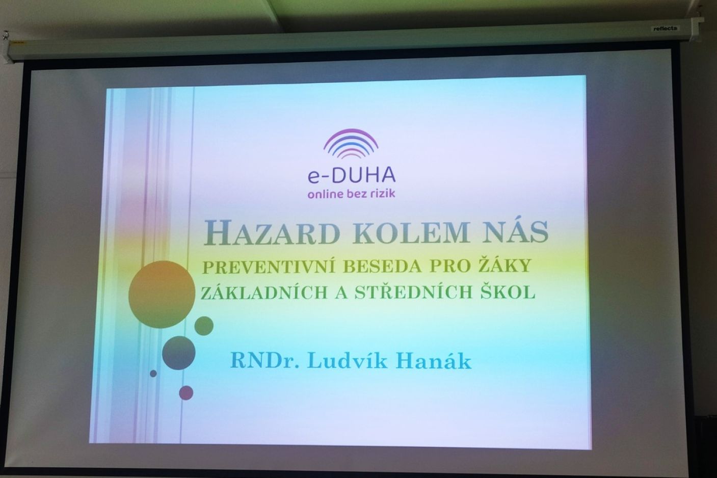  Hazard, závislosti a rizika v online světě