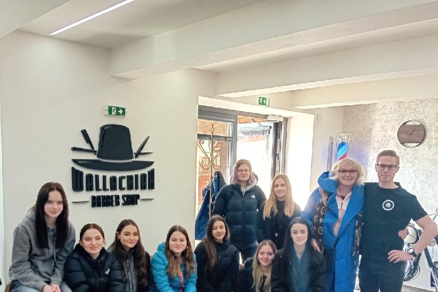  Exkurze ve Wallachian barber shopu