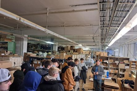 Foto k aktualitě Žáci U1C na exkurzi ve firmách