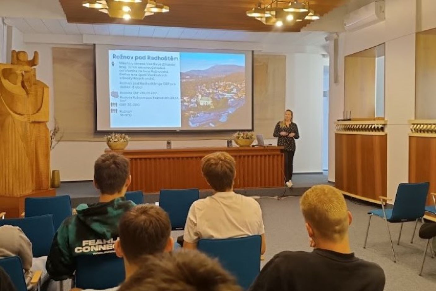  Jak funguje státní správa a samospráva