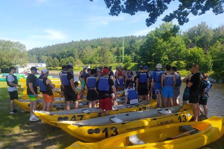 Foto k aktualitě Vodácký kurz tříd IT3C, IT3B a IT3A