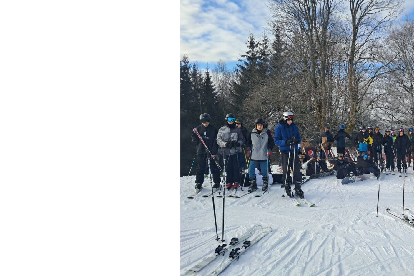  Pobytový lyžařský kurz 1. ročníků – Skvělé zážitky na svazích v Karolince