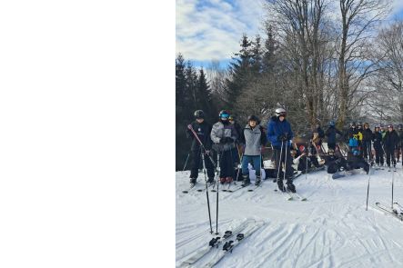 Foto k aktualitě Pobytový lyžařský kurz 1. ročníků – Skvělé zážitky na svazích v Karolince