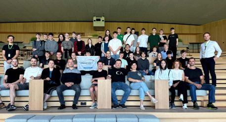 Fotografie 748948a5-f96d-414a-8439-cd6661d2f76c-1_o_1_original.jpg