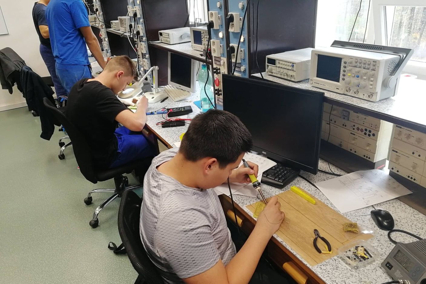 OBOR 26-41-L/01 MECHANIK ELEKTRONIK