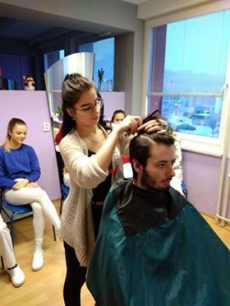 Fotografie 50755919-342782482992382-869653123070060_original.jpg