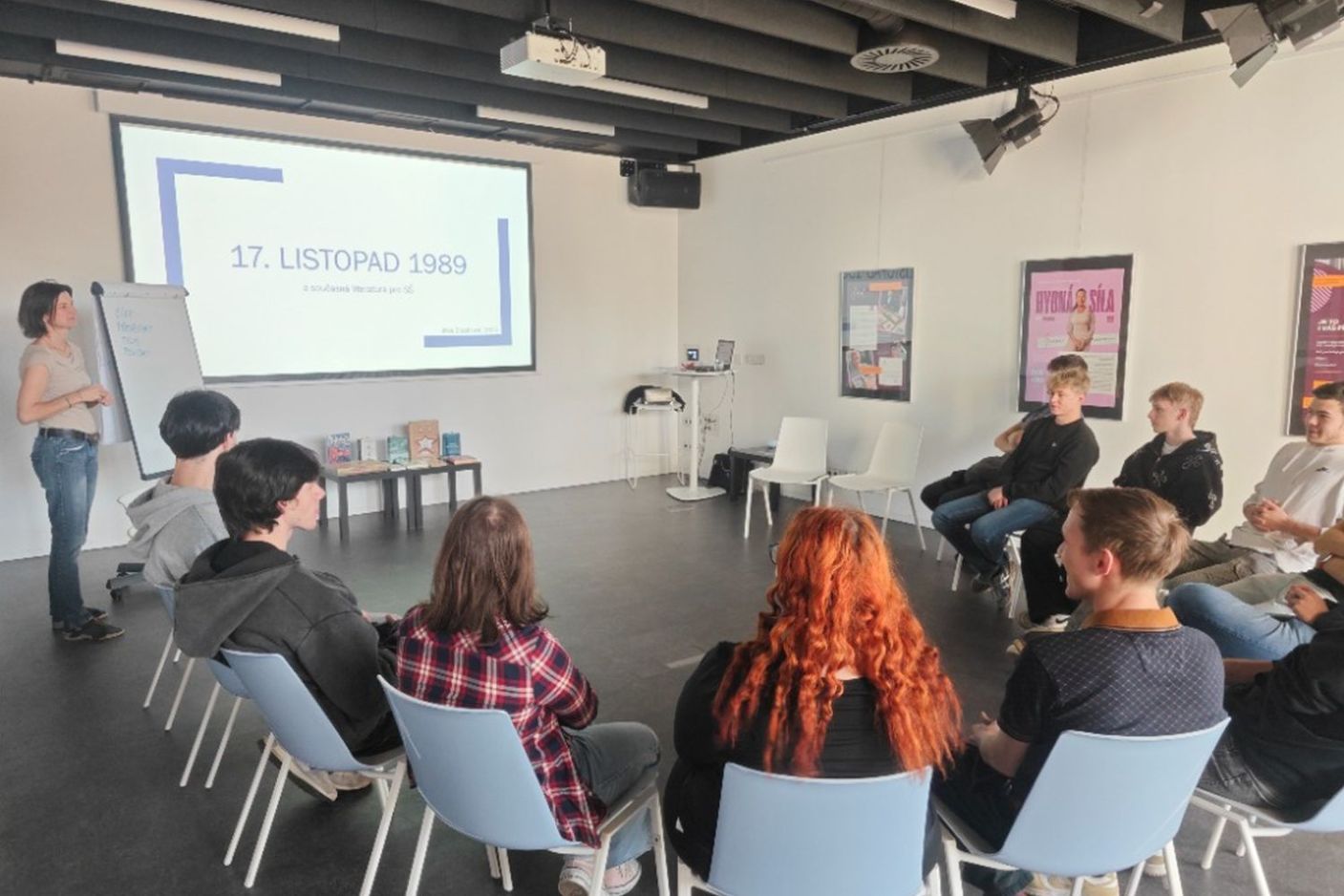  17. LISTOPAD 1989 A JEHO ODKAZ V SOUČASNÉ LITERATUŘE