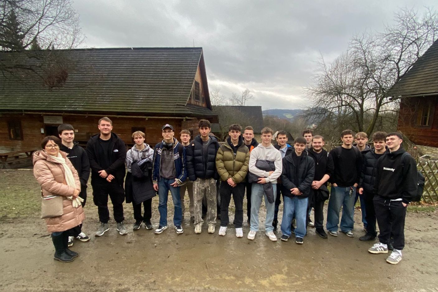  Žáci tříd ME1 a ME3 zažili Vánoce na dědině