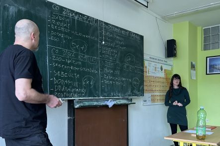 Foto k aktualitě „Hra na hraně“: Program, který žákům otevírá oči v oblasti hazardu