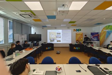 Foto k aktualitě TECHNICKÉ LYCEUM NA ODBORNÉ EXKURZI VE FIRMĚ NXP