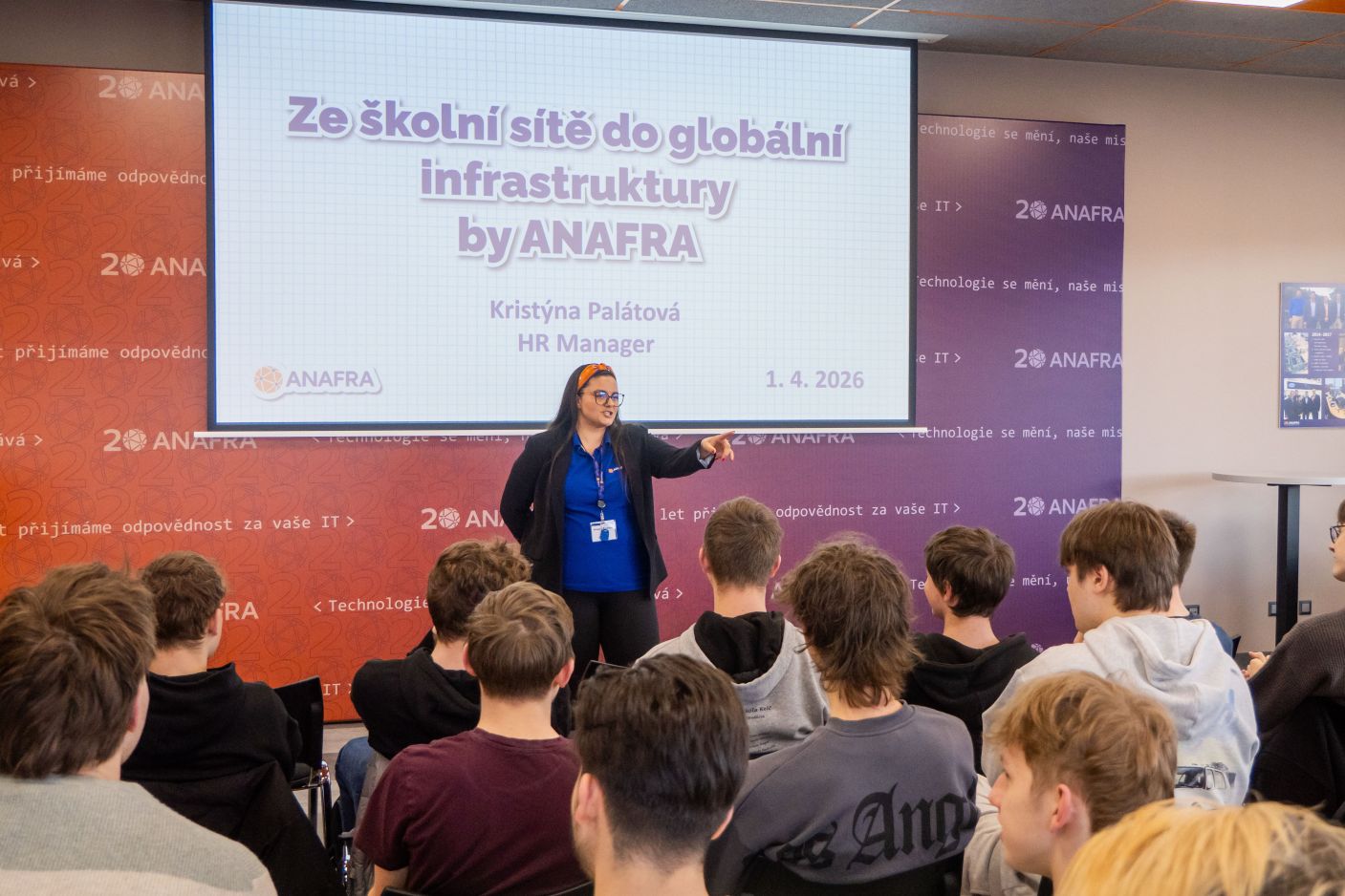  Poznáváme praxi: Exkurze a soutěžní program ve firmě Anafra