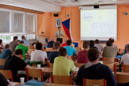 Foto k aktualitě  Kurz vakuové techniky 2026