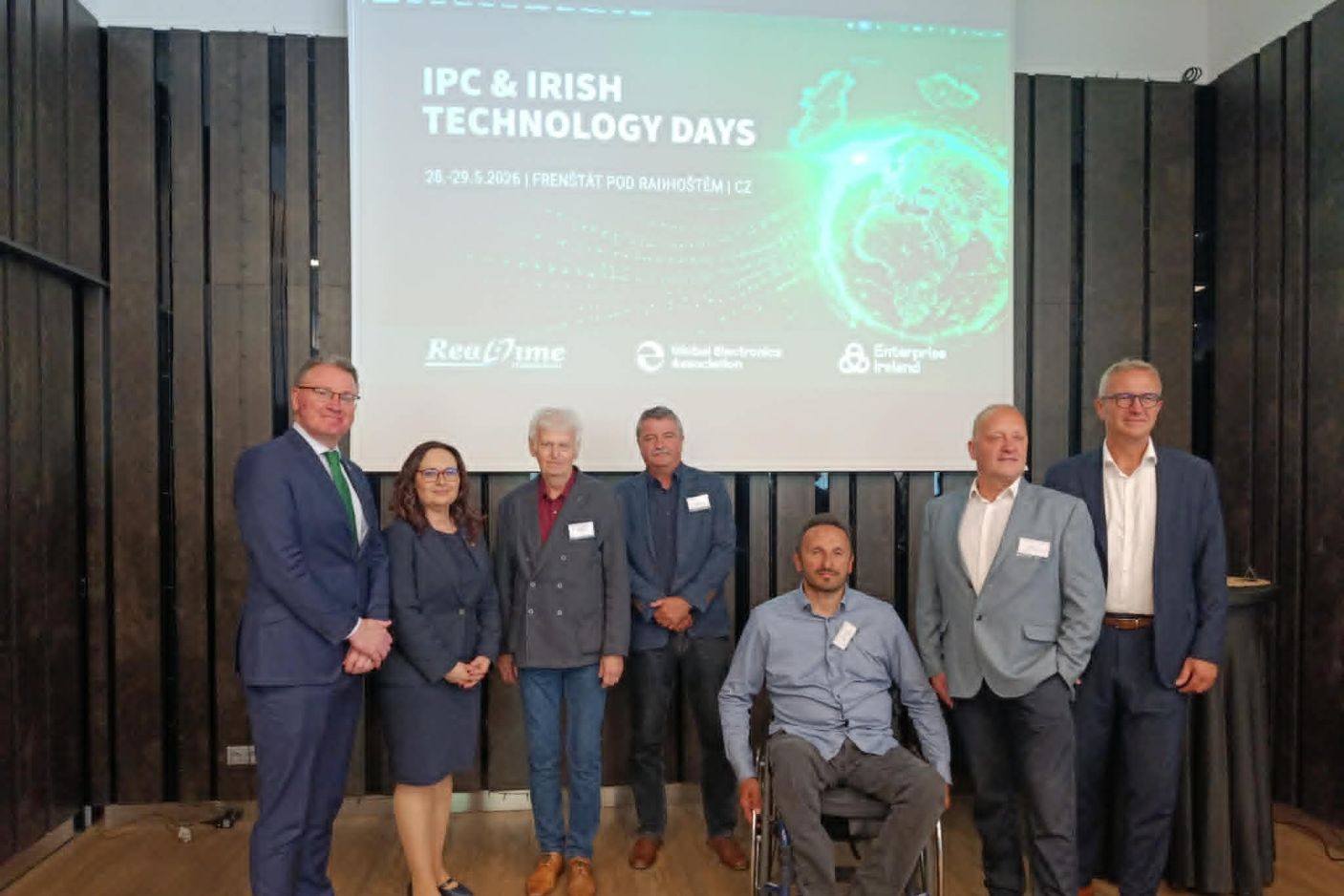  Spolupráce s firmou REALTIME Technologies a setkání s velvyslancem Irska v České republice jeho excelencí p. Alanem Gibbonsem