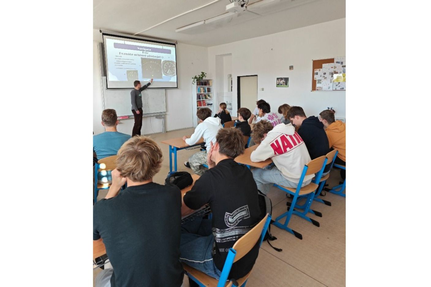  Technické lyceum a letový provoz – návštěva odborníka z praxe